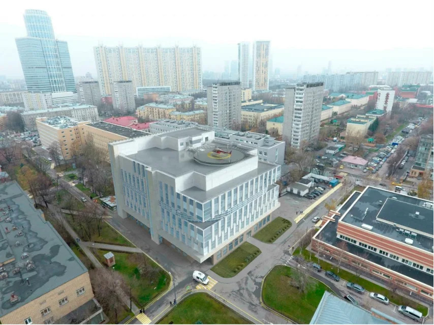 Скоропомощной стационарный комплекс с вертолетной площадкой на территории ГБУЗ «НИИ СП им. Н.В. Склифосовского ДЗМ» по адресу: Б.Сухаревская пл., д.3